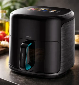 Cecotec Smokin’Prime 8500 8,5 L con doble resistencia, vista frontal en cocina moderna